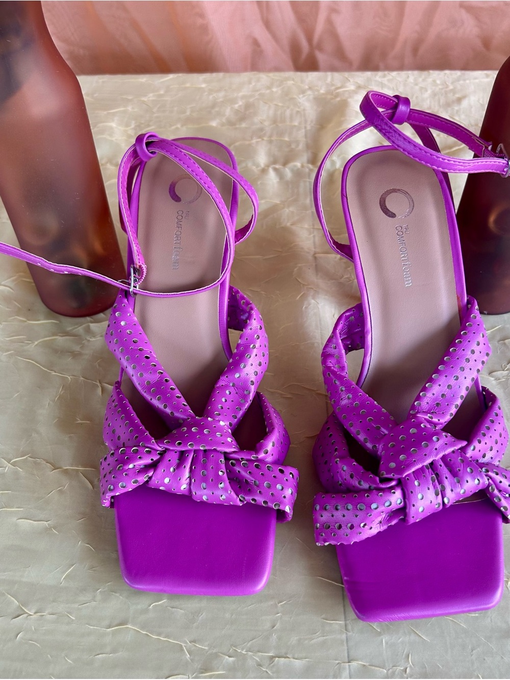 Knot-Front Bow Ankle Strap Heels in soft fuchsia size 10